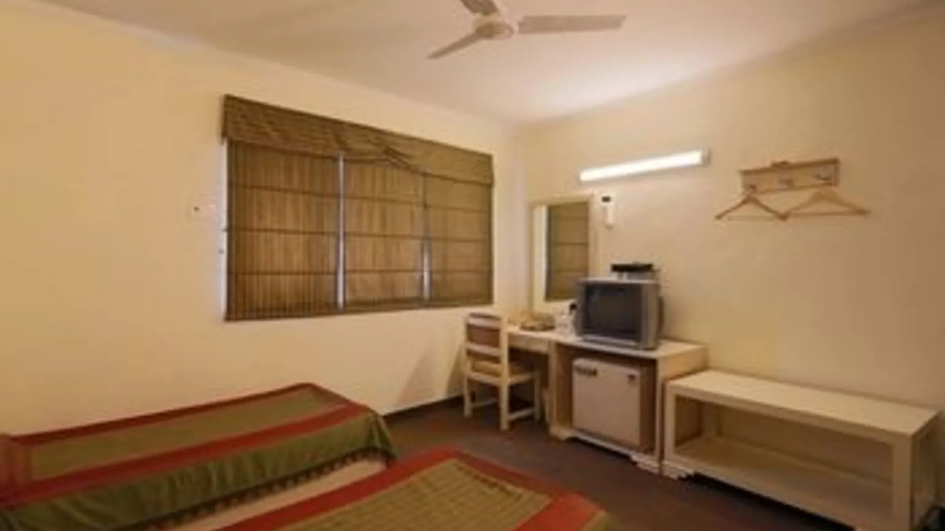 Airport Hotel Nowe Delhi 2*,